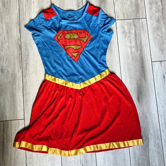 Girls Two Sets of pajamas Wonder Woman and Supergirl SIZE 10/12 - Picture 3 of 3
